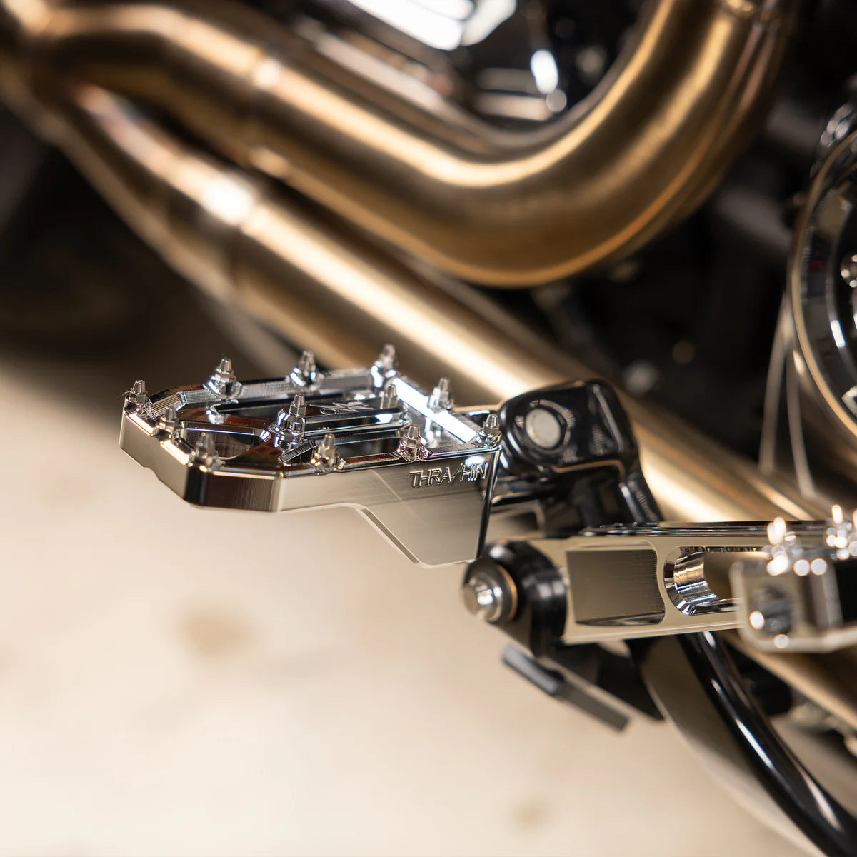 DAggressor Foot Pegs
Aggressor Foot Pegs - Rear - Chrome - HD '72-'25